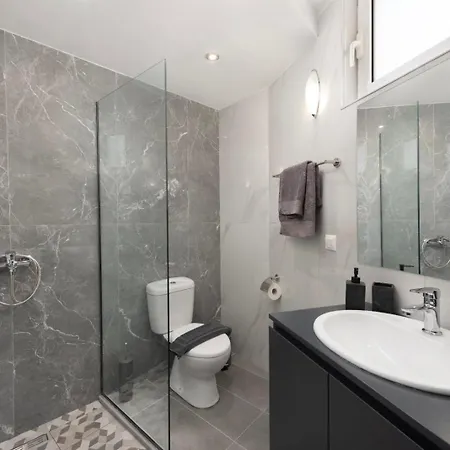 アパート Golden 4